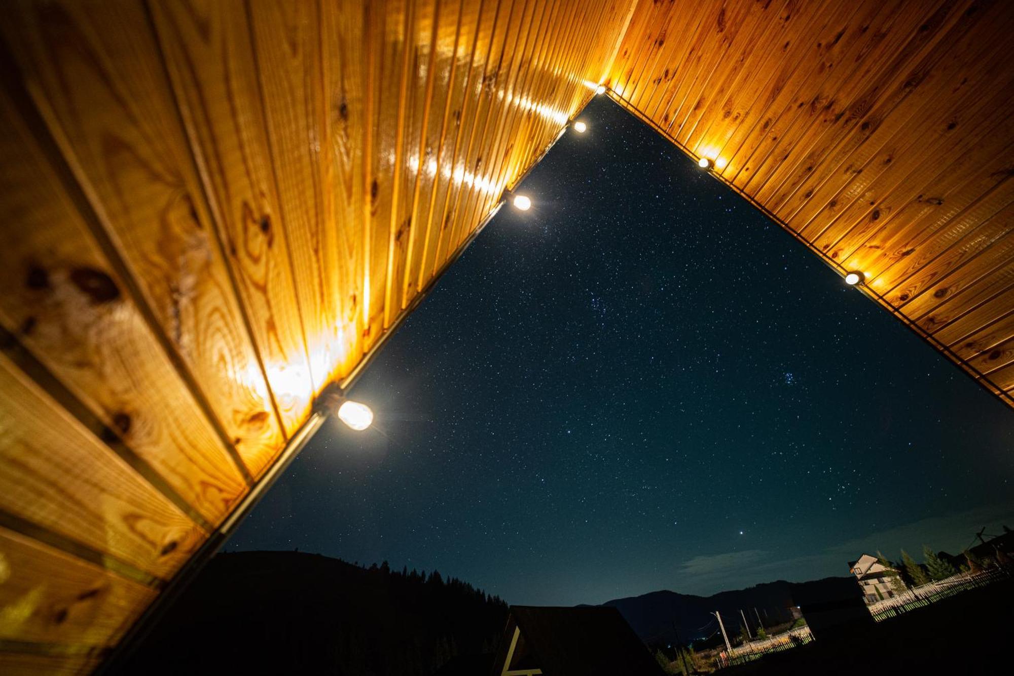 A Pisc Hotel Vatra Moldoviţei Exterior foto